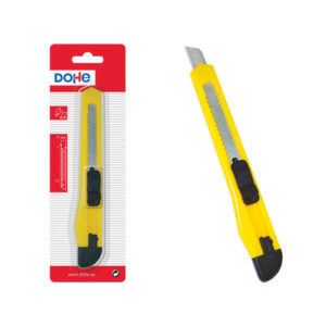 X-ato de plástico resistente Dohe equipado com lâminas segmentadas em aço e sistema de bloqueio da lâmina para maior segurança e precisão durante a utilização